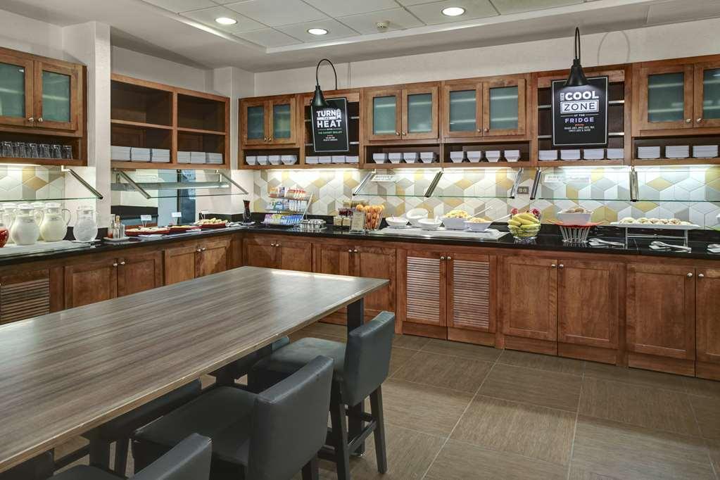 Hyatt Place Mystic Restaurante foto